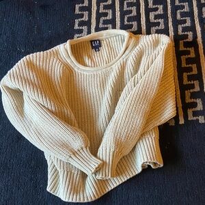 Vintage GAP Women's Soft Beige Sweater